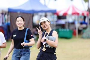 BIB: 
                            <button type="button" onclick="openModal(27860040)" class="btn btn-primary btn-sm float-right btn-popup" data-toggle="modal" data-target=".modal-high-quality">
                        <i class="fas fa-shopping-cart"></i> Add to Cart
                    </button>
                                            <button type="button" onclick="isThisMe(27860040, true)" class="btn btn-success btn-sm float-right btn-popup btn-isme hidden" data-toggle="tooltip" data-placement="bottom" title="นี่คือรูปของคุณใช่ไหม คลิกที่นี่เพื่อเอาเข้าอัลบั้ม">
                        <i class="fas fa-plus"></i> Add to album
                    </button>
                    <button type="button" onclick="isThisMe(27860040, false)" class="btn btn-warning btn-sm float-right btn-popup btn-isnotme hidden">
                        <i class="fas fa-ban"></i> Remove from album
                    </button>